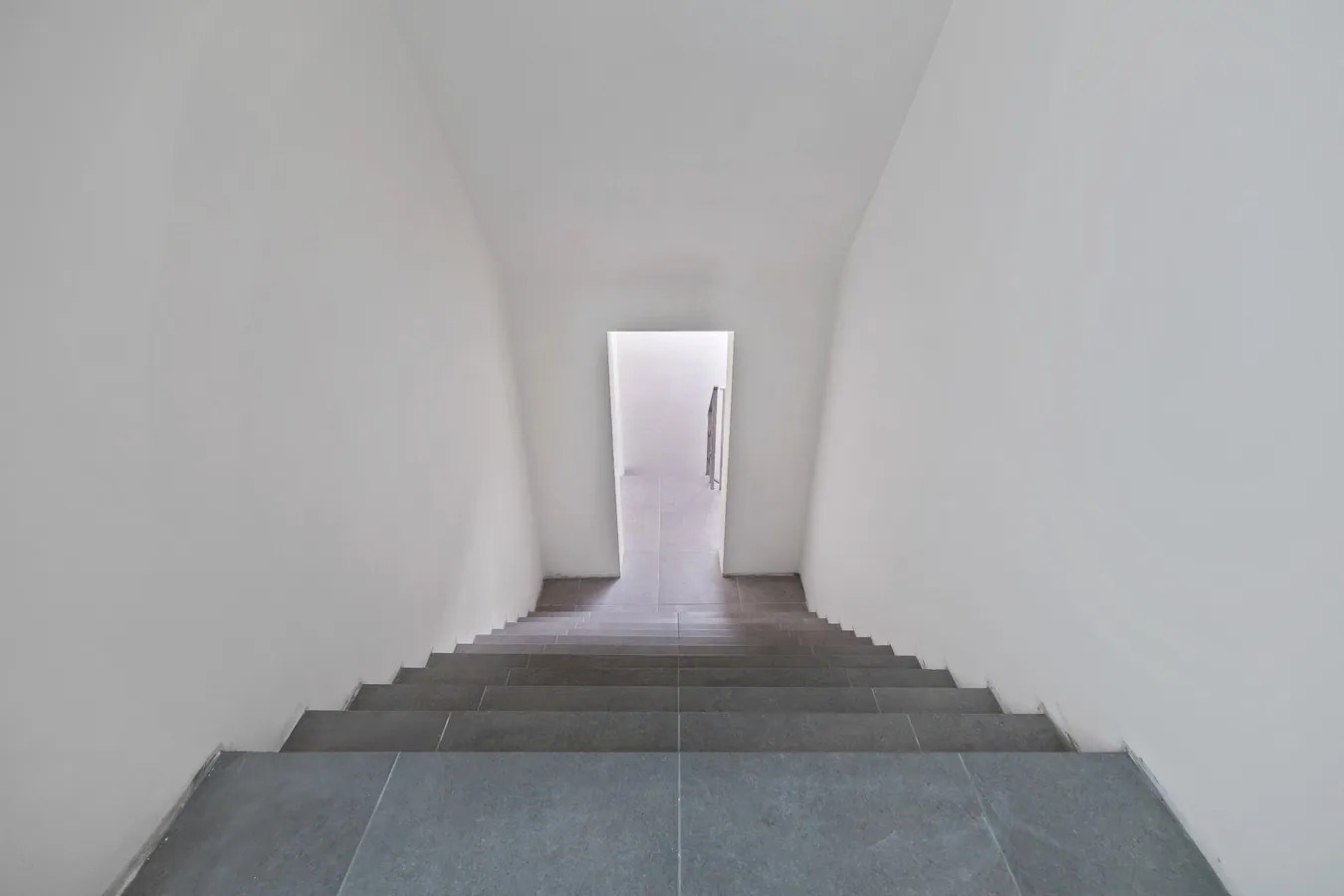 Conveniently located 3-bedroom apartment in the Old Town Hall of Kumtich. - photo 5