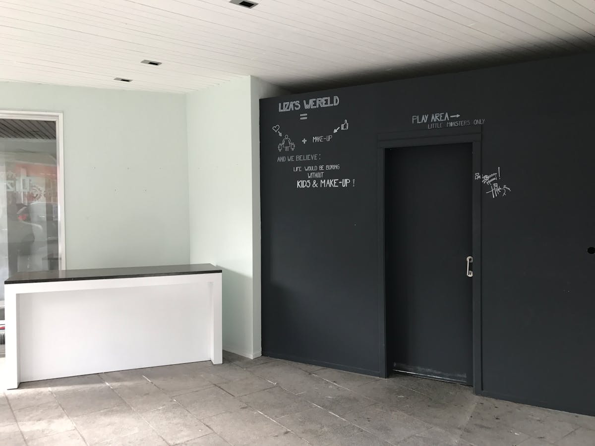 Kantoor van ca. 30 m² op invalsweg centrum Roeselare - foto 4