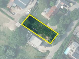 PRACHTIG PERCEEL van +-708m², gelegen in een RUSTIGE STRAAT te Galmaarden. Dit perceel is PERFECT GESCHIKT voor een OPEN BEBOUWING. Met...