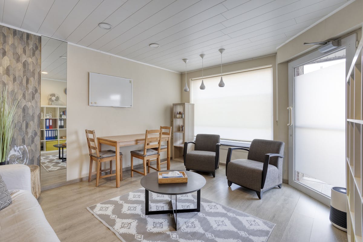 Propriété commerciale avec maison spacieuse à vendre à Ekeren - photo 2