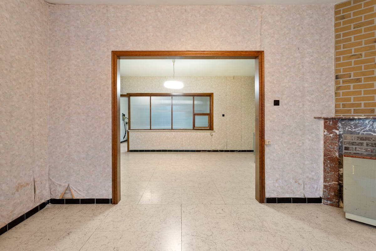 Halfopen woning op 858m² te koop te Houtem (Veurne). - foto 3