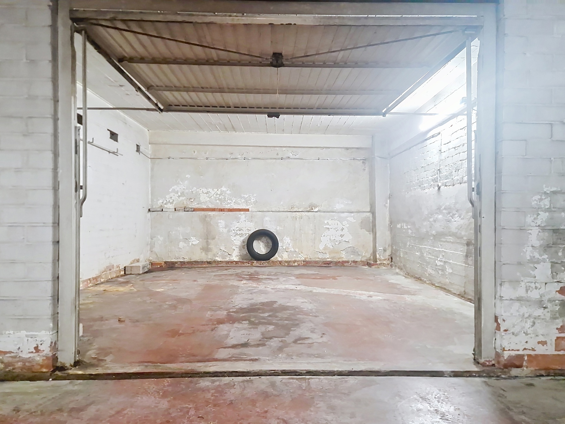 Garagebox met 2 staanplaatsen - foto 4