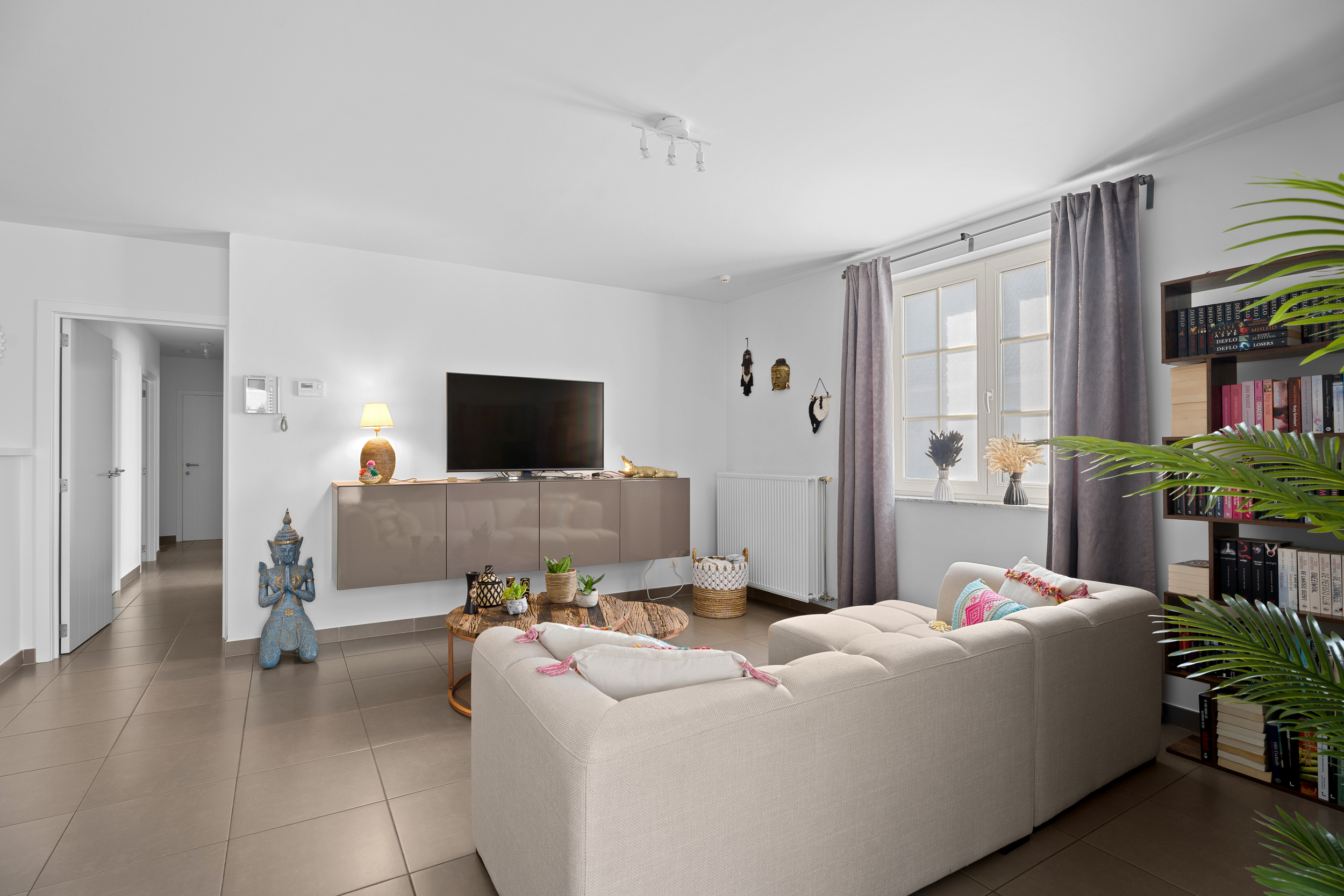 Lichtrijk en instapklaar wonen in hartje Wakken. - foto 4