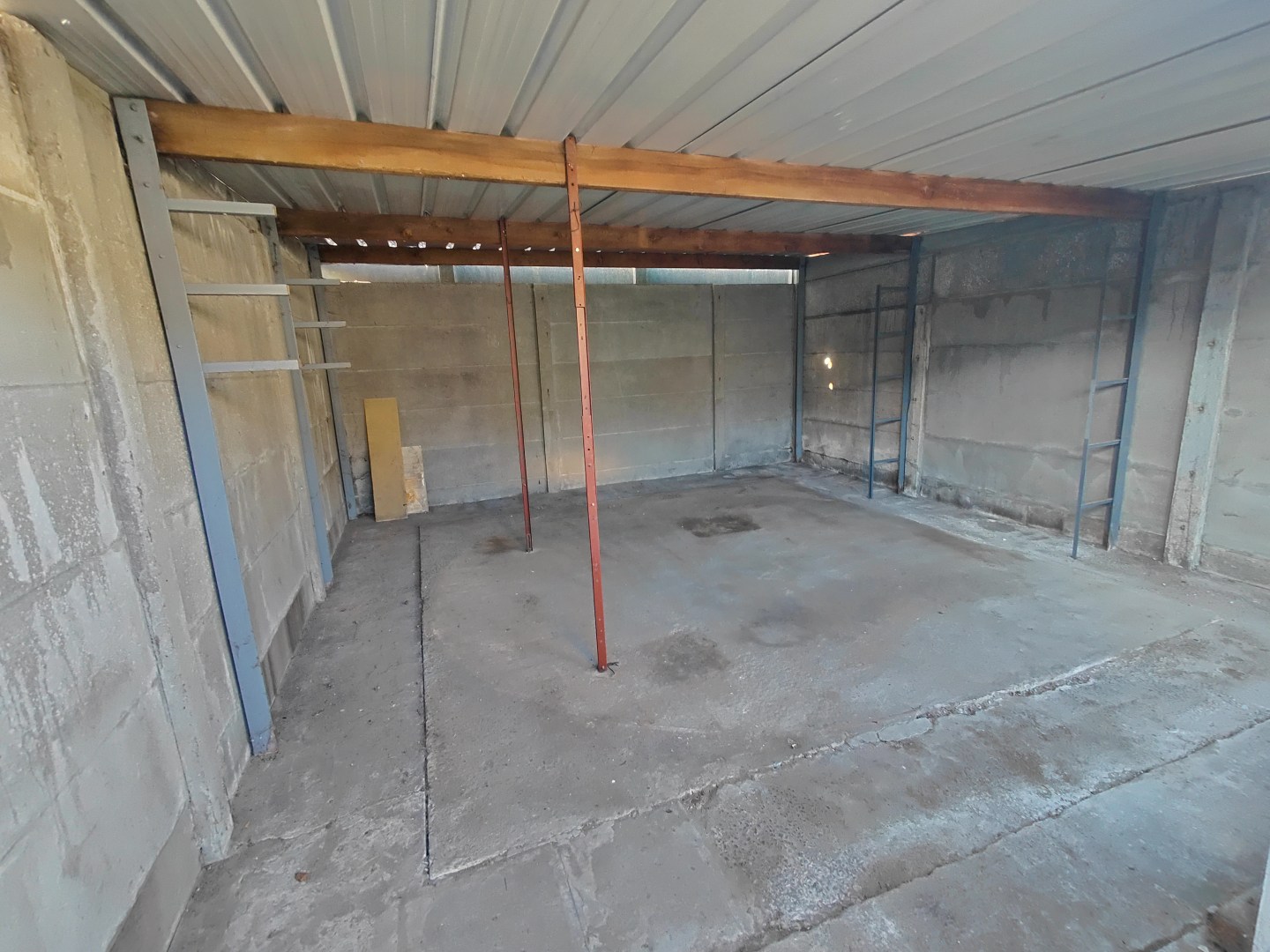 Garage met bergruimte te koop in centrum Pittem - foto 4
