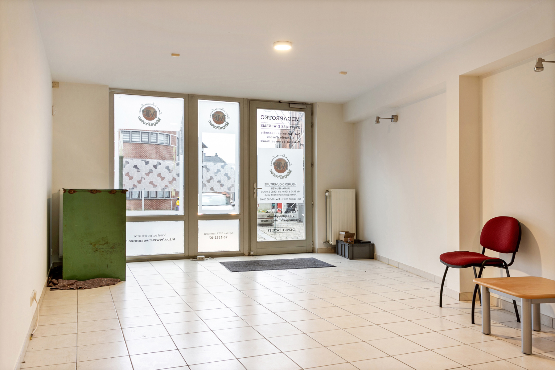 Commercial à vendre à Tubize - photo 3