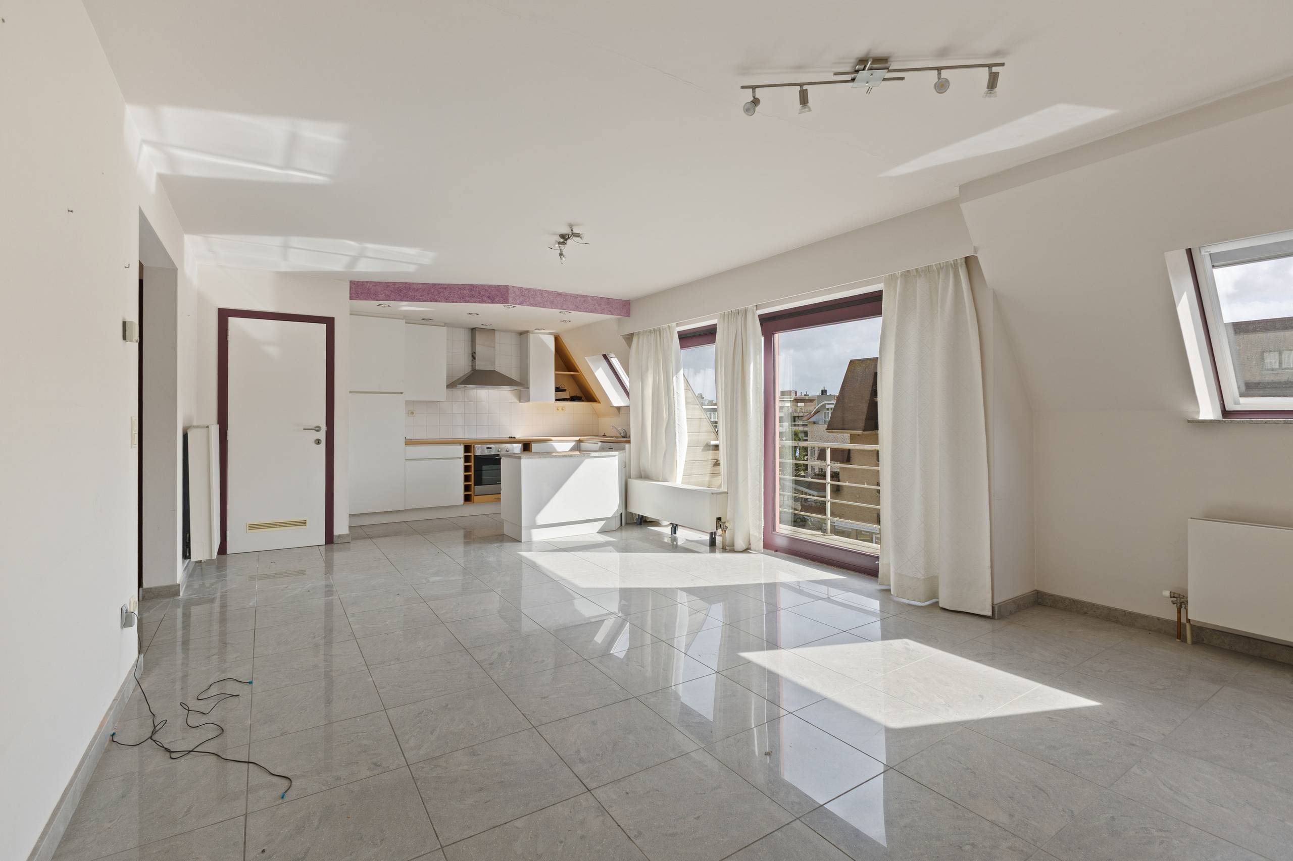 Instapklaar appartement met 2 terrassen in Koksijde! - foto 3