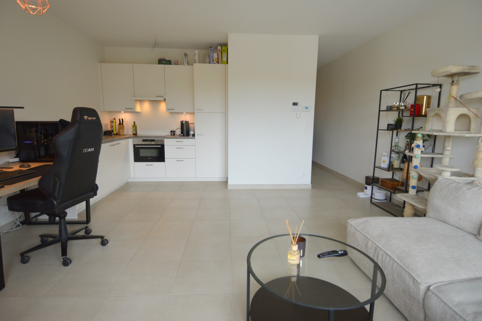 Instapklaar 2 slaapkamer appartement in het centrum - foto 5