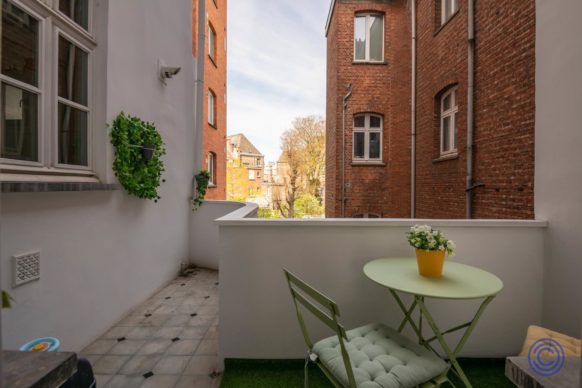 Karaktervol duplexappartement met terras in hartje Zurenborg! - foto 5