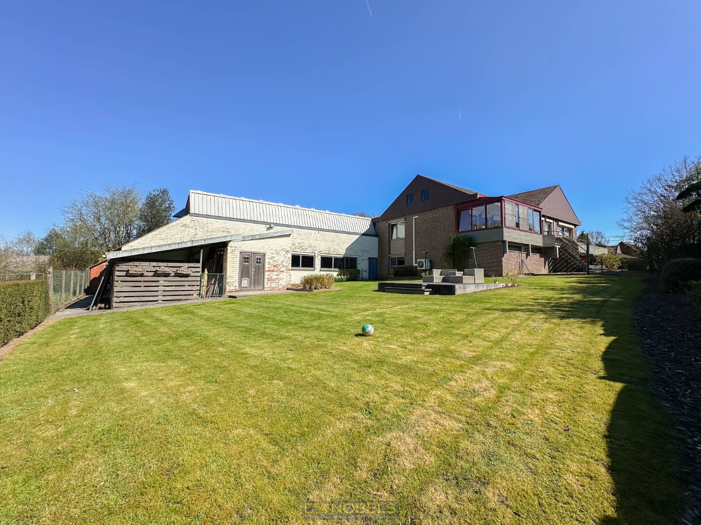 Te koop, veelzijdige eigendom met magazijn (300m²), opslagruimte en bureel te Ronse - foto 4