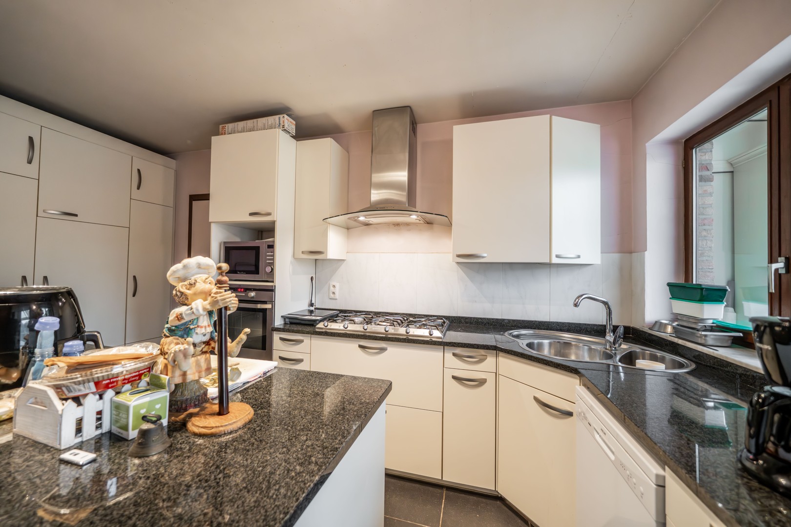 Landelijke villa met uitzonderlijk potentieel in de Elzenstraat te Hove - foto 5