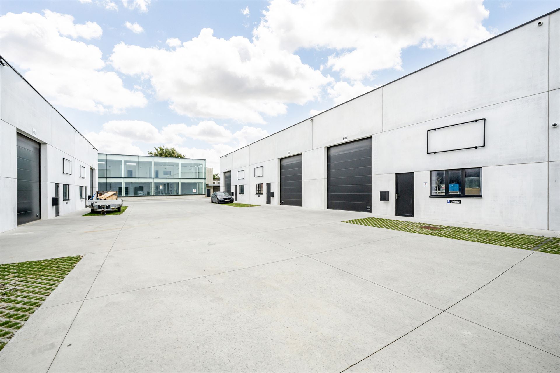Topgelegen nieuwbouw KMO units van 220-225m² - foto 5