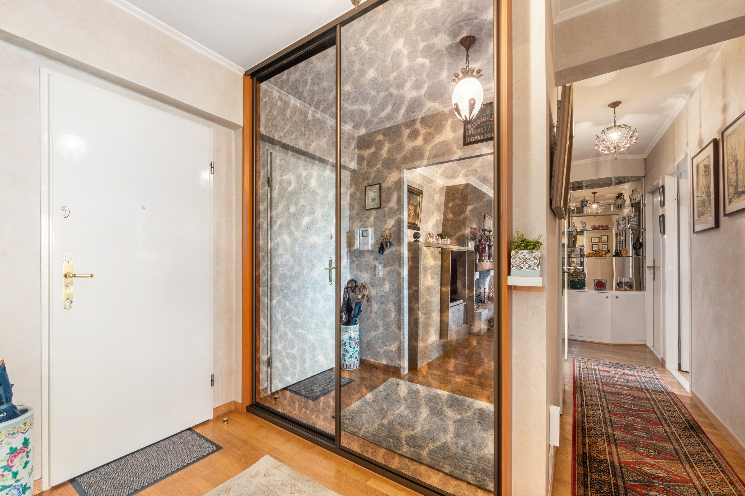 Appartement met 2-slaapkamers en garage te Sint-Niklaas - foto 5