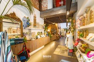 Bent u op zoek naar een energiezuinig, luxueus ingericht winkelpand, praktijk of creatieve workspace in een gebouw met een originele architectuur...