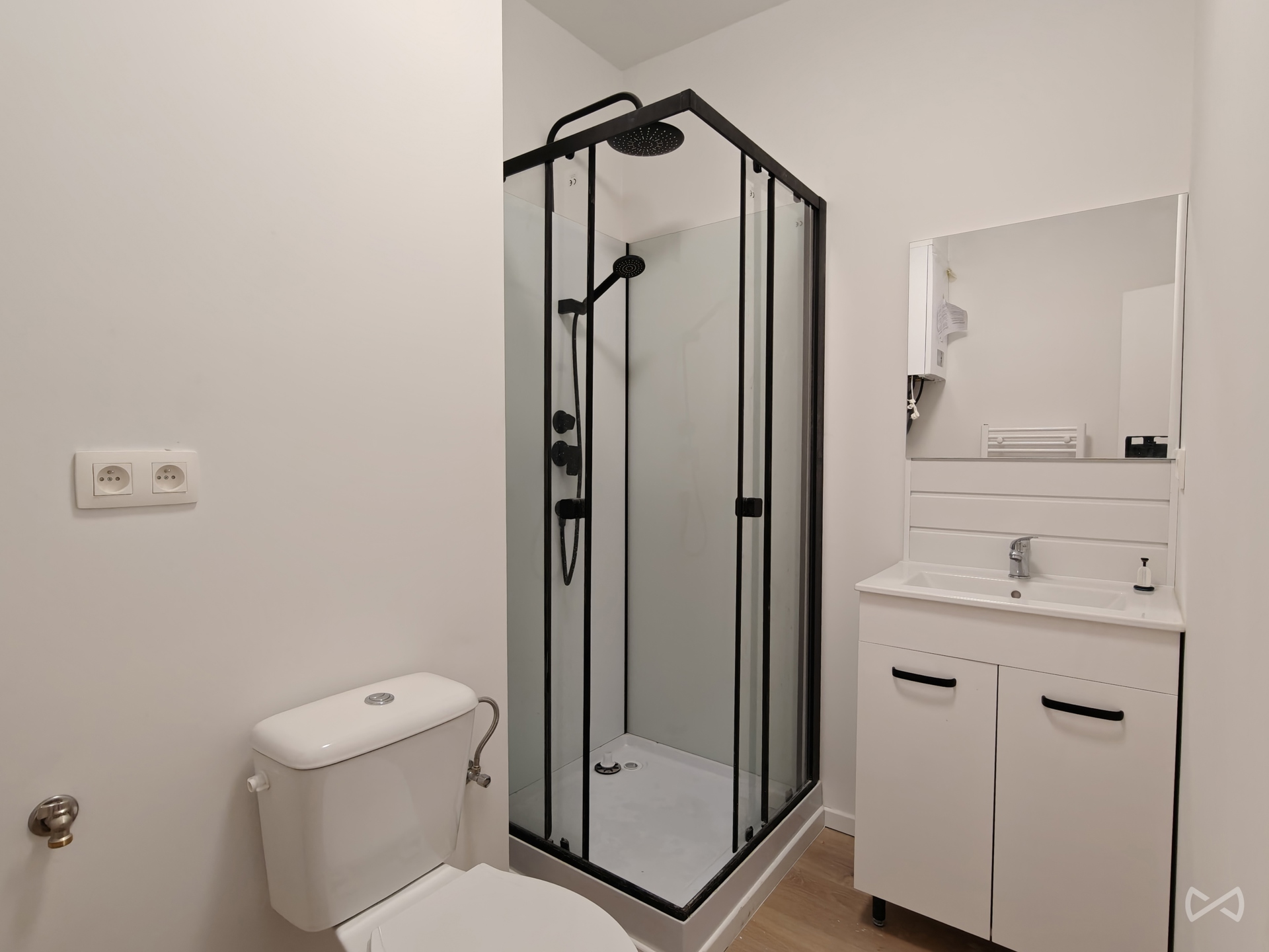 Apartment for sale in Sint-Gillis with 1 bedroom - photo 3