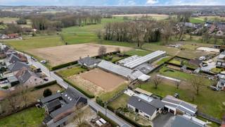 Pour plus d'informations ou pour une visite, appelez le 054 69 39 31 - Ce terrain à bâtir pour une construction ouverte, d'une largeur de 17,37...