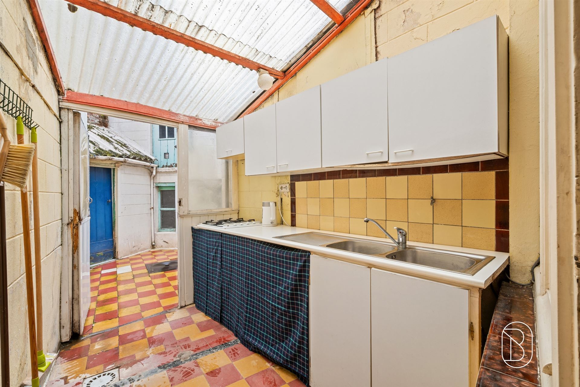 Te renoveren woning vlakbij het centrum van Lessines - foto 5