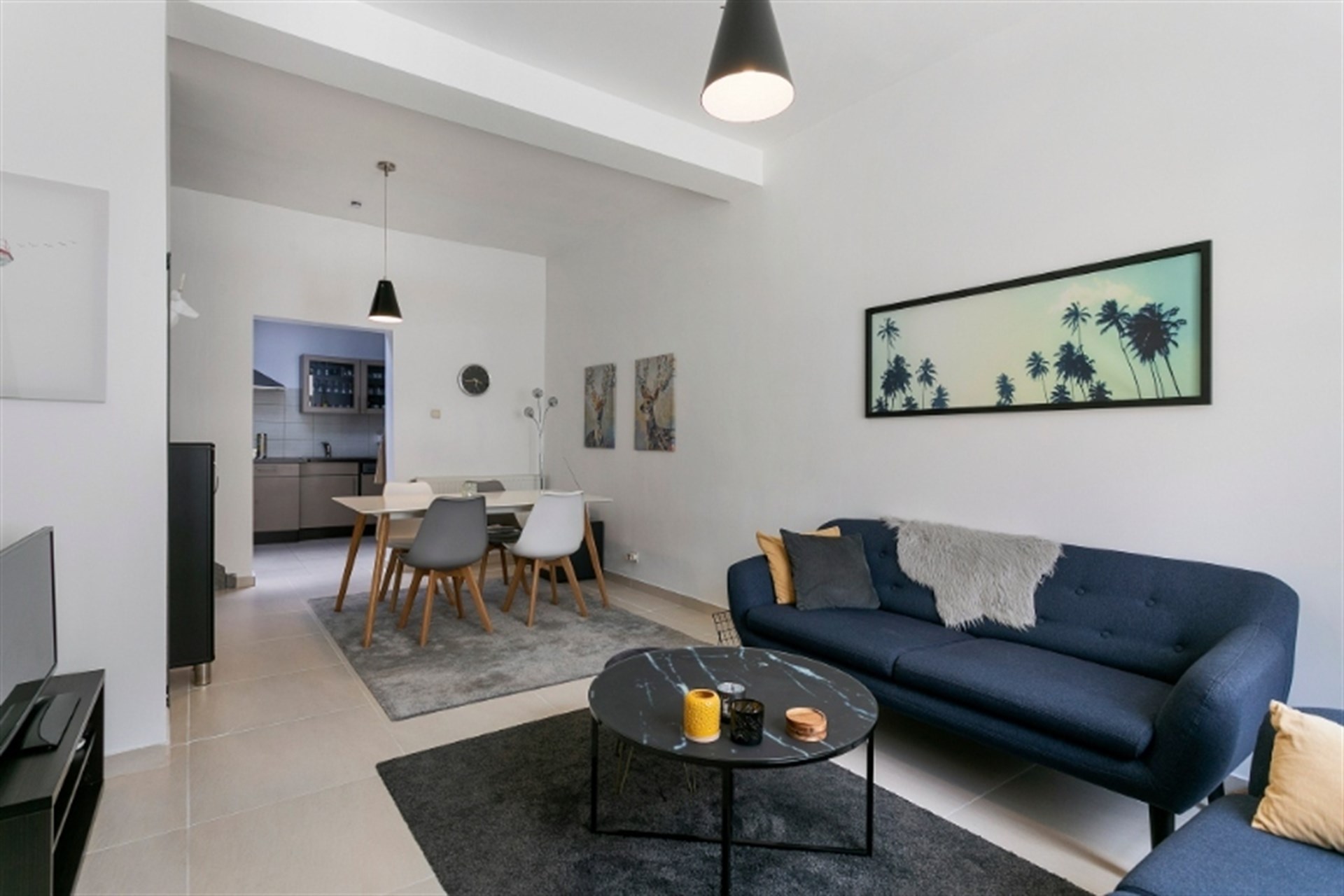 Instapklare woning gelegen op wandelafstand van het centrum en stadspark te Aalst. - foto 4