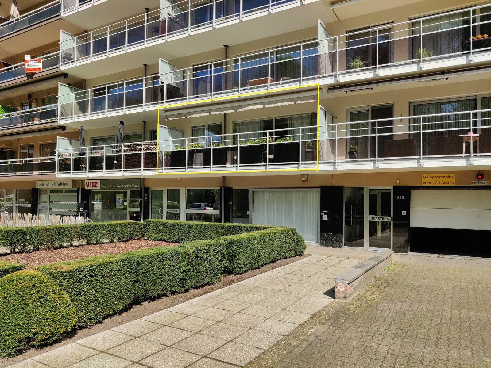 appartement met uitzicht op het park Rivierenhof - foto 3