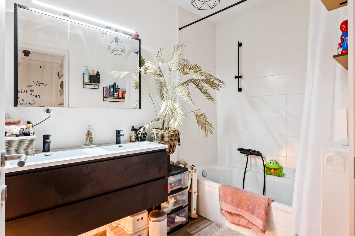 Twee slaapkamer appartement met privatief terras! - foto 4
