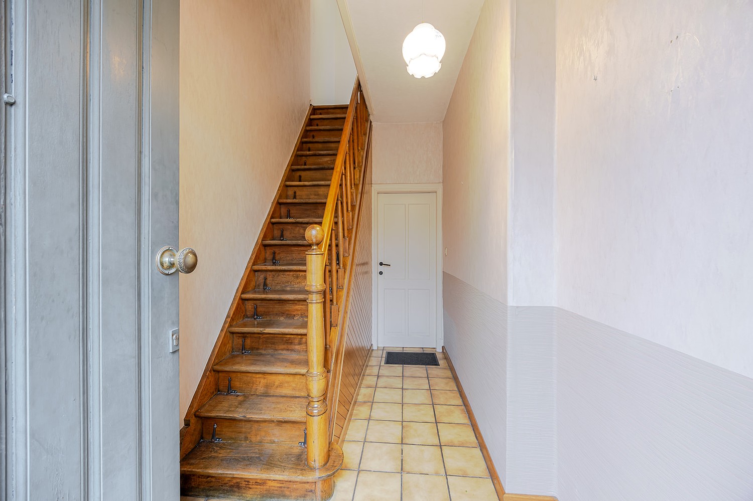 House for sale in Sint-Kruis with 3 bedrooms - photo 2