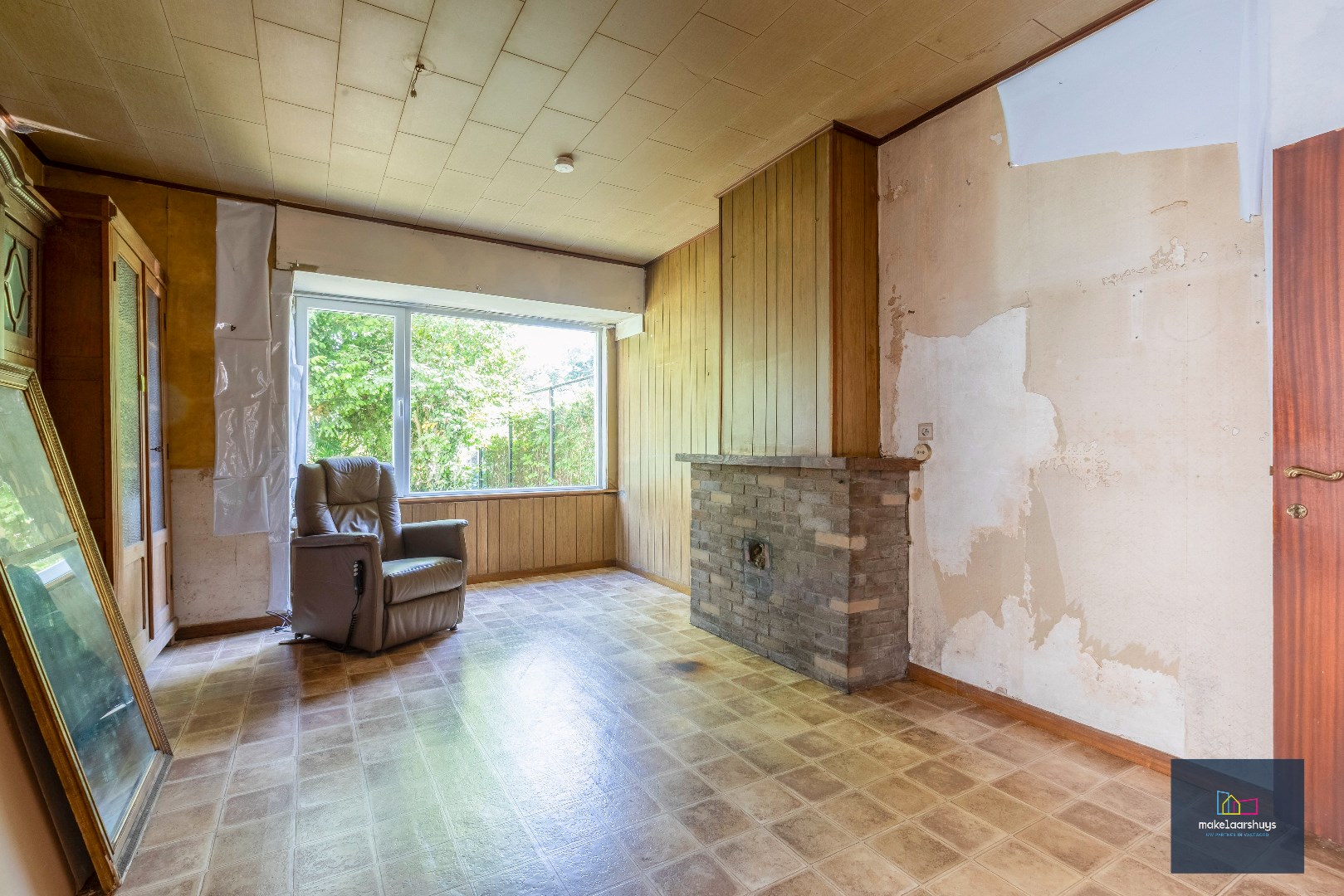 VERKOCHT !!! Residentieel gelegen  te renoveren halfopen bebouwing met tuin - foto 3