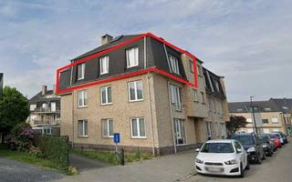 Instapklaar 2-slpk appartement (87 m²) met terras, airco en EPC B – centrum Waarloos - Prijs te onderhandelen.TROEVEN- Instapklaar en perfect...