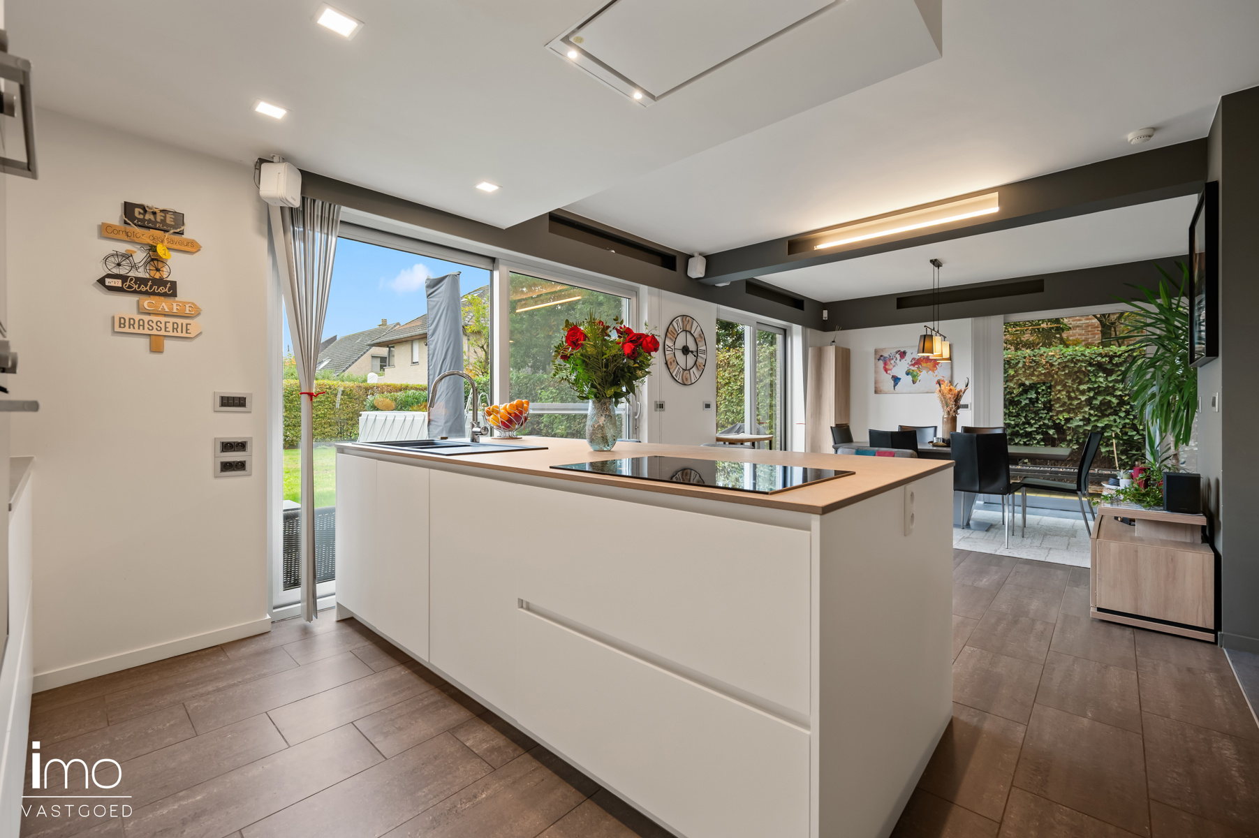 Ruime instapklare woning nabij het centrum van Putte - foto 5