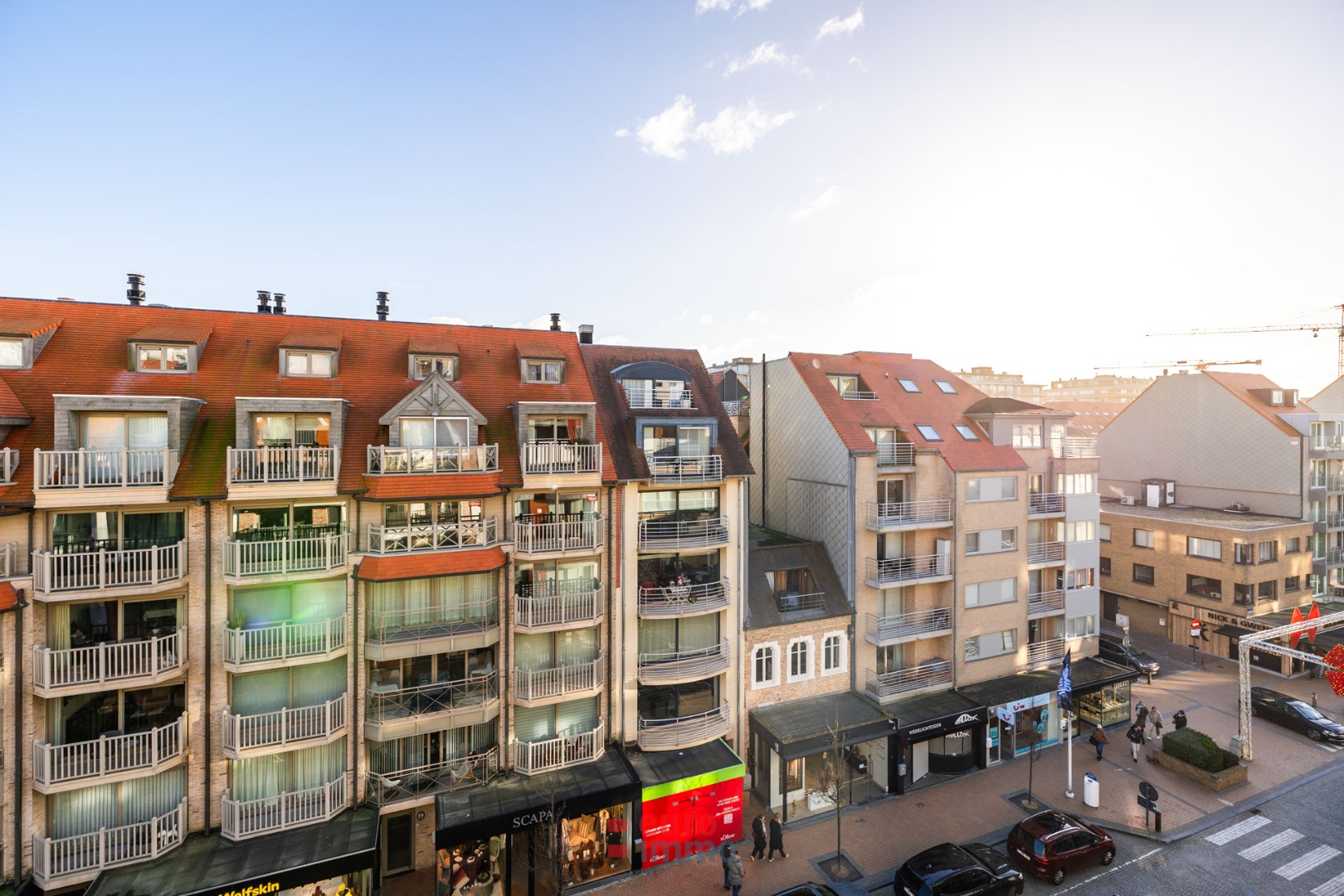 Exclusief duplex-appartement met 2 slaapkamers in het hartje van onze bruisende badstad! - foto 3