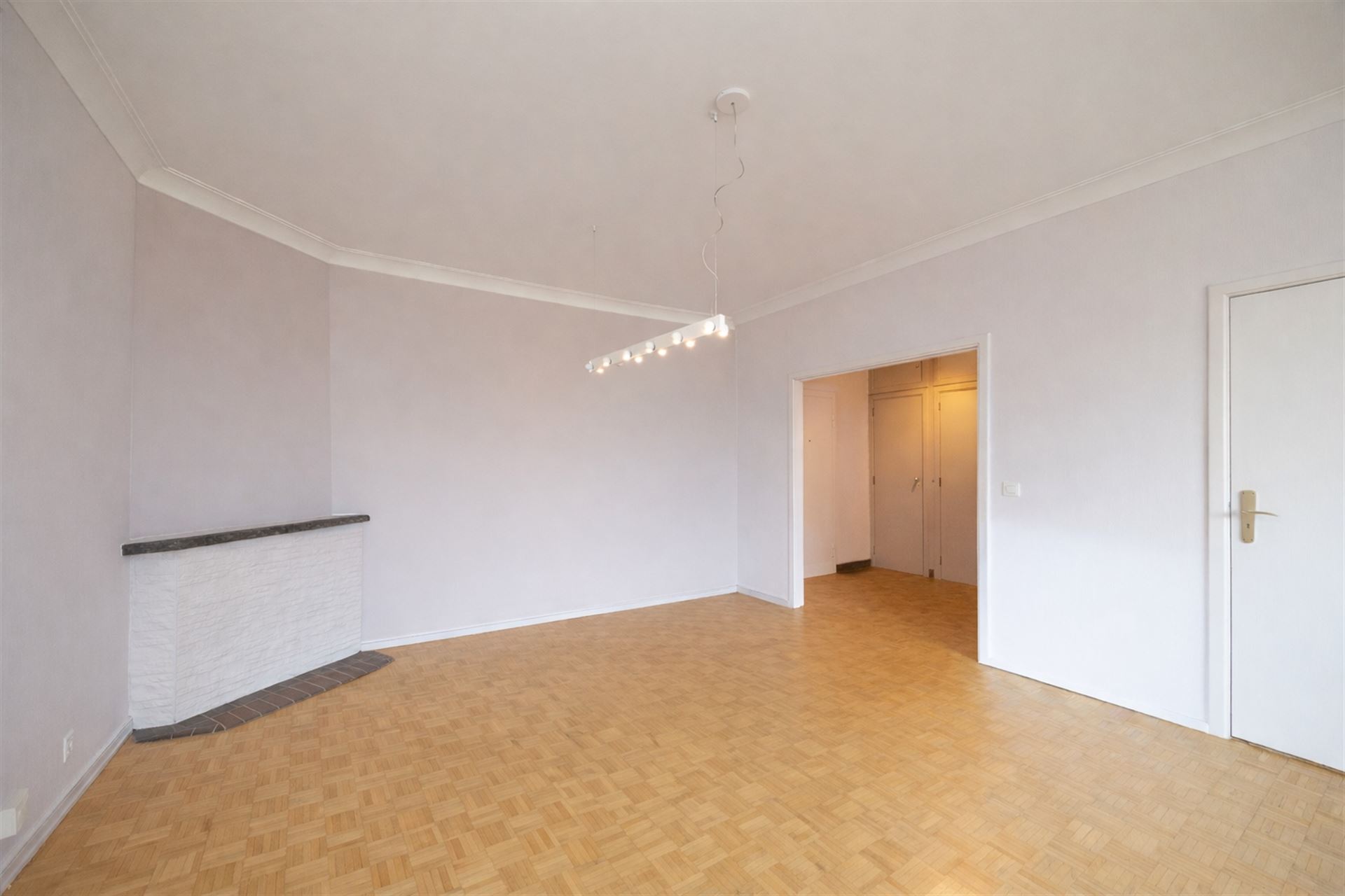 Lichtrijk Appartement met 2 Slaapkamers en Terras - foto 5