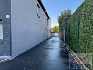 Te Huur: garagebox 15 m² – Jan Breydelstraat 10, Harelbeke💰 Huurprijs: €95/maand🏛️ Onroerende voorheffing: €8/maand📅 Beschikbaar vanaf:...