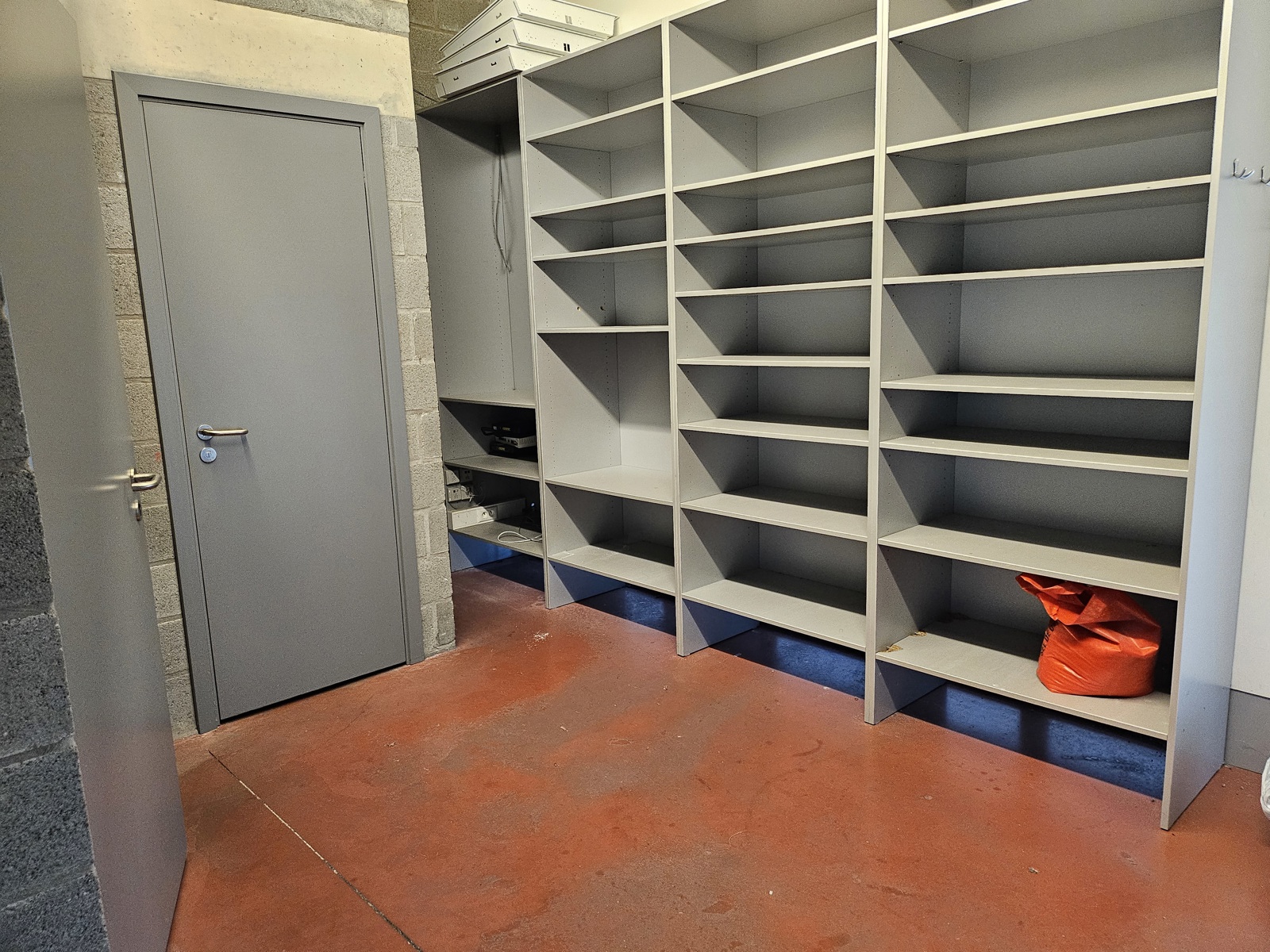 Commercieel te huur in Maaseik - foto 4