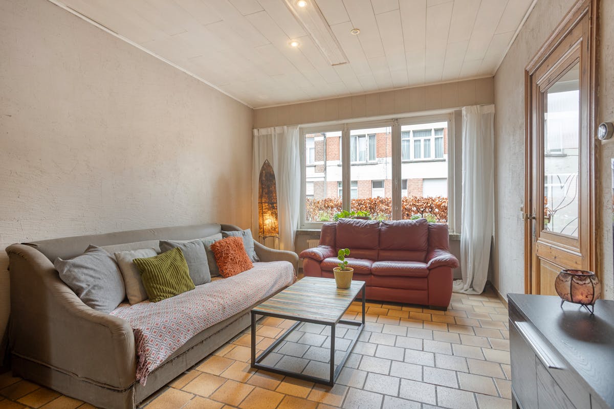 Characterful house with up to 6 bedrooms for sale - photo 5