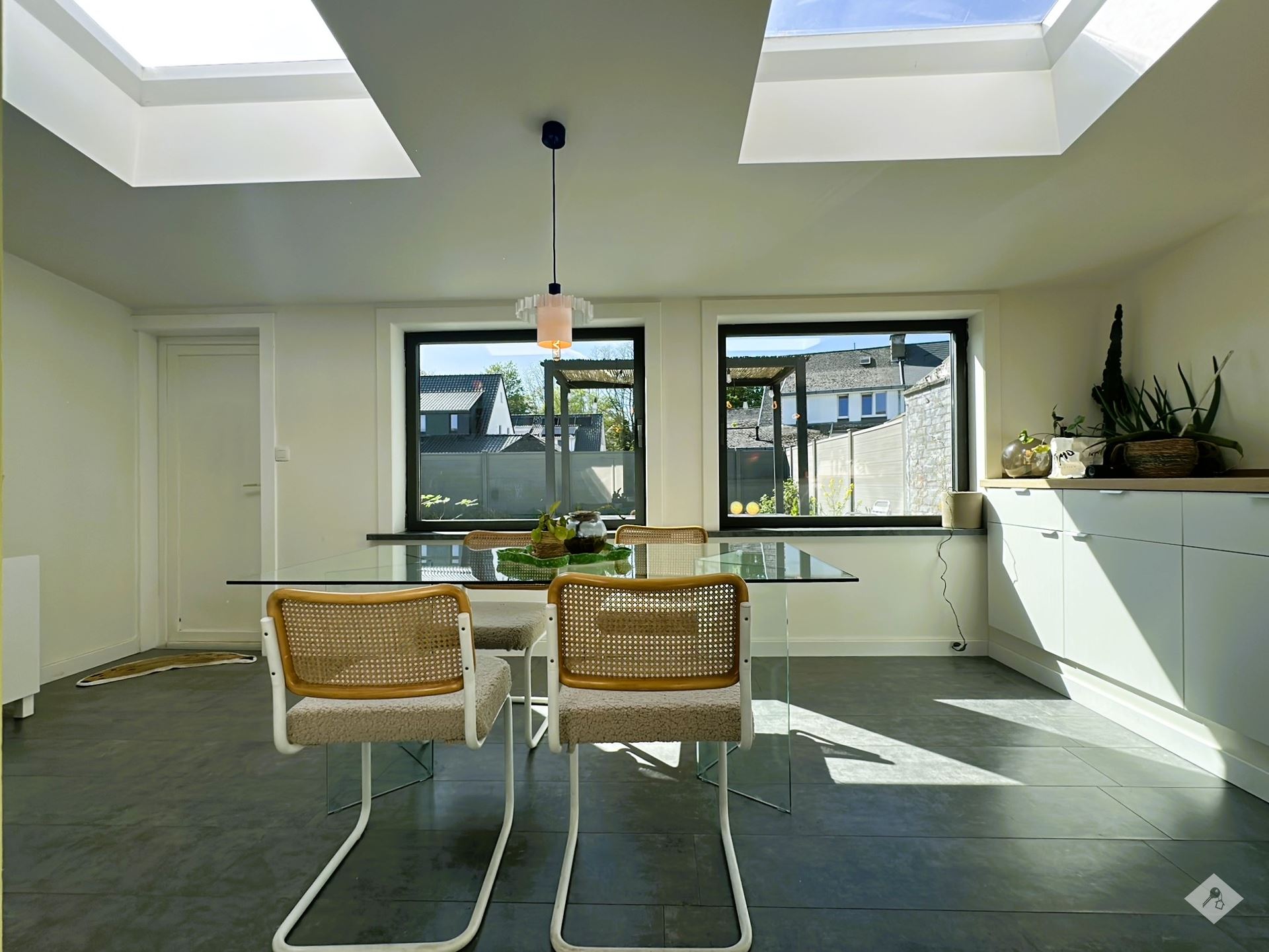 Charmante woning in hartje Buggenhout - foto 4