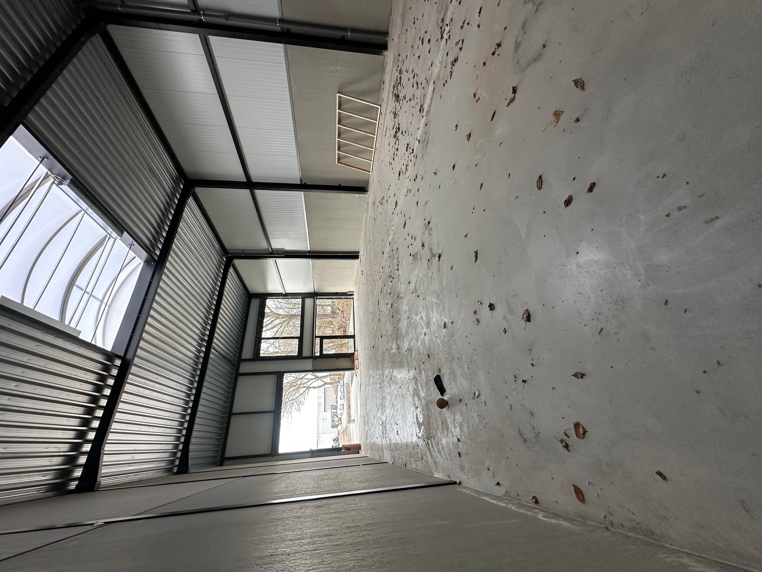 Commercial à louer à Ypres - photo 4