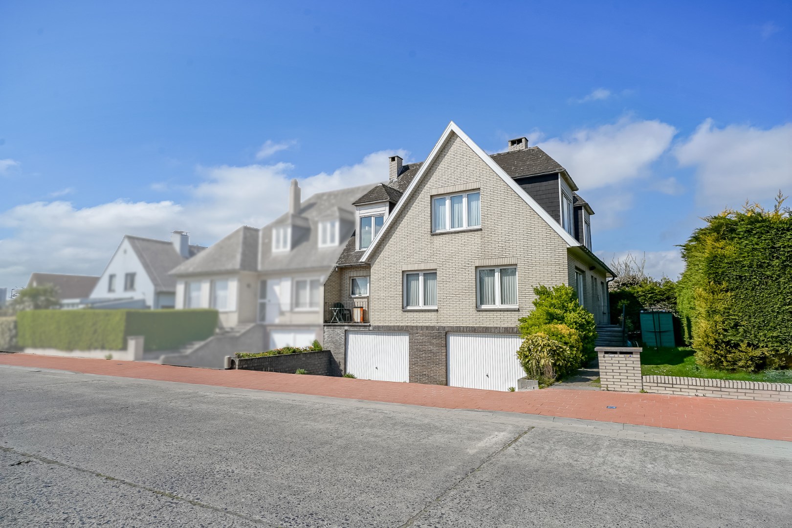 House for sale in Ostend with 6 bedrooms - photo 1