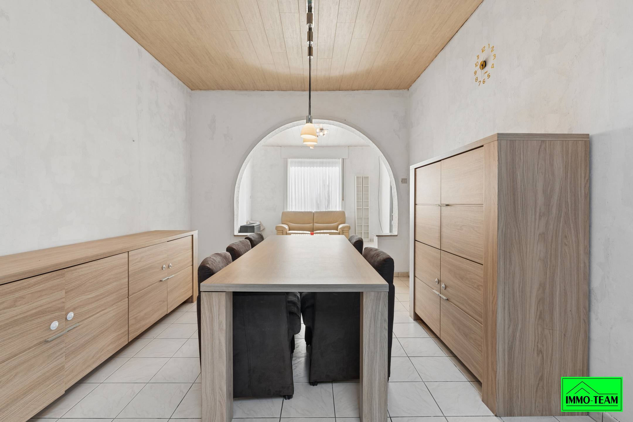 Deels gerenoveerde gezinswoning met potentieel  - foto 5