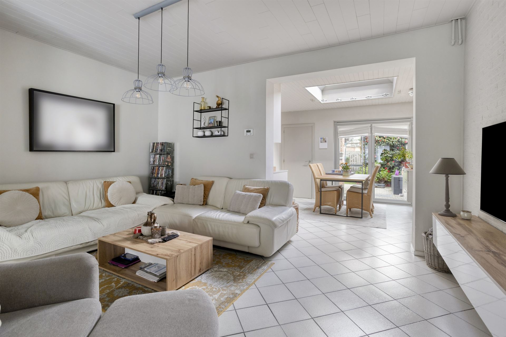 Instapklare woning met 3 slaapkamers, tuin en parkeerplaats - foto 4