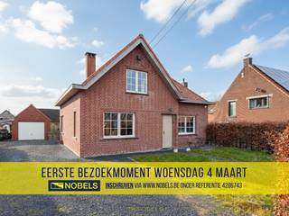 MAISON PRÊTE À EMMÉNAGER avec 4 CHAMBRES, située dans le CENTRE DU VILLAGE d'Arc (Wattripont) sur un TERRAIN SPACIEUX d'environ 905 m². Cette...