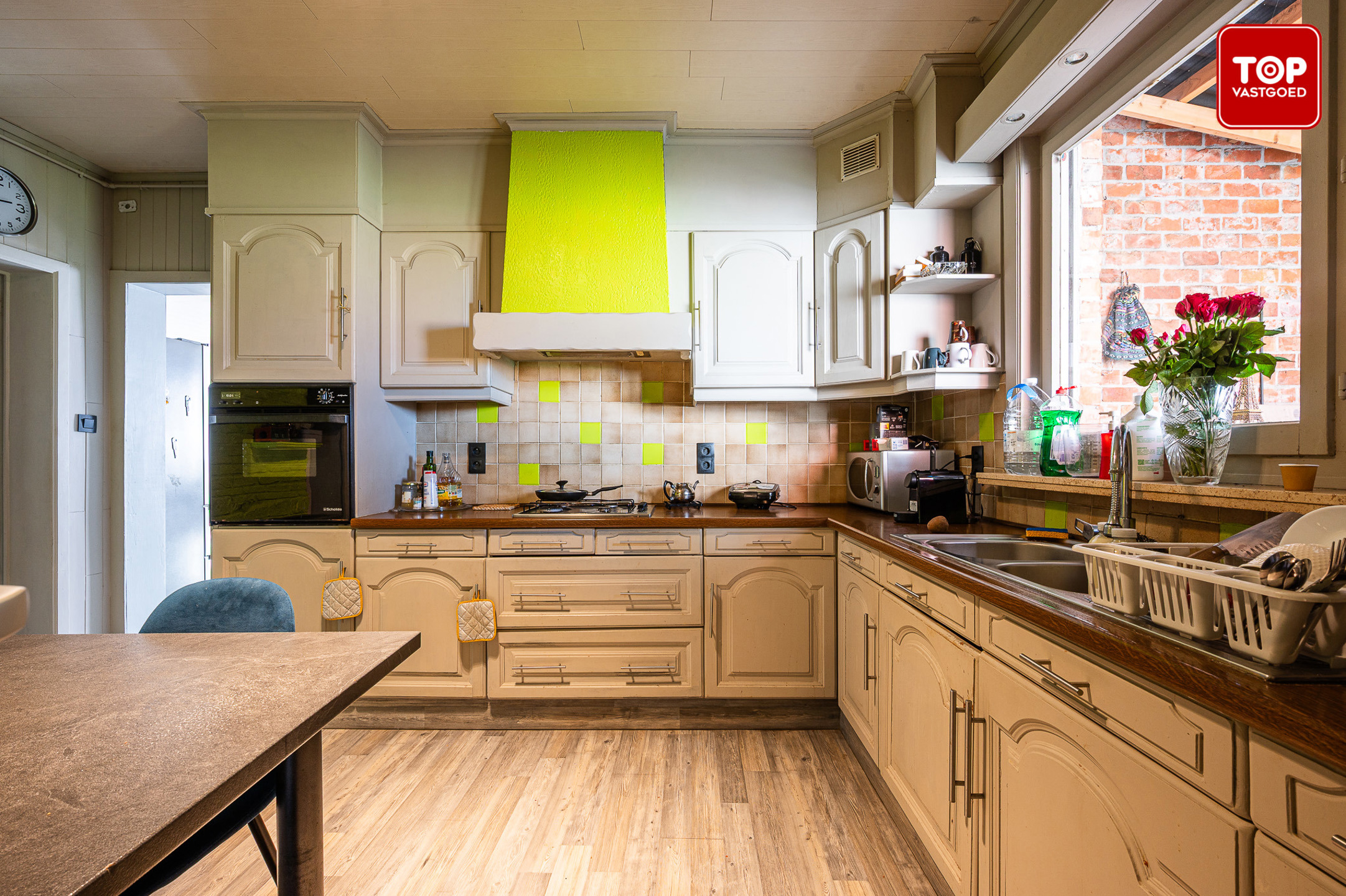 Landelijk gelegen woning met veel potentieel - foto 3