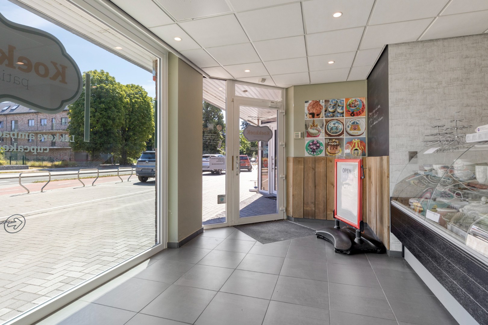 Commercieel handelspand op toplocatie met opsplitsingsmogelijkheden ! - foto 4