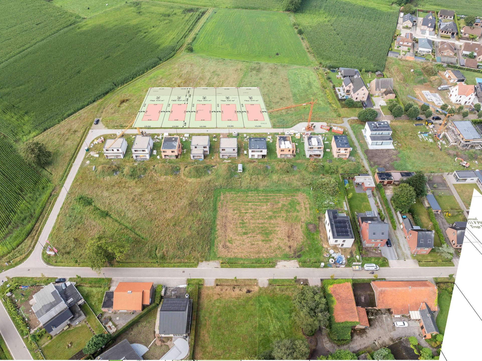 Bouwgrond voor open bebouwing op 645m² - foto 1