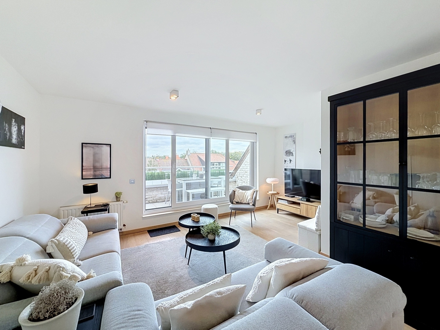 Instapklaar luxueus duplex appartement met zonnig terras te Nieuwpoort-Stad - foto 4