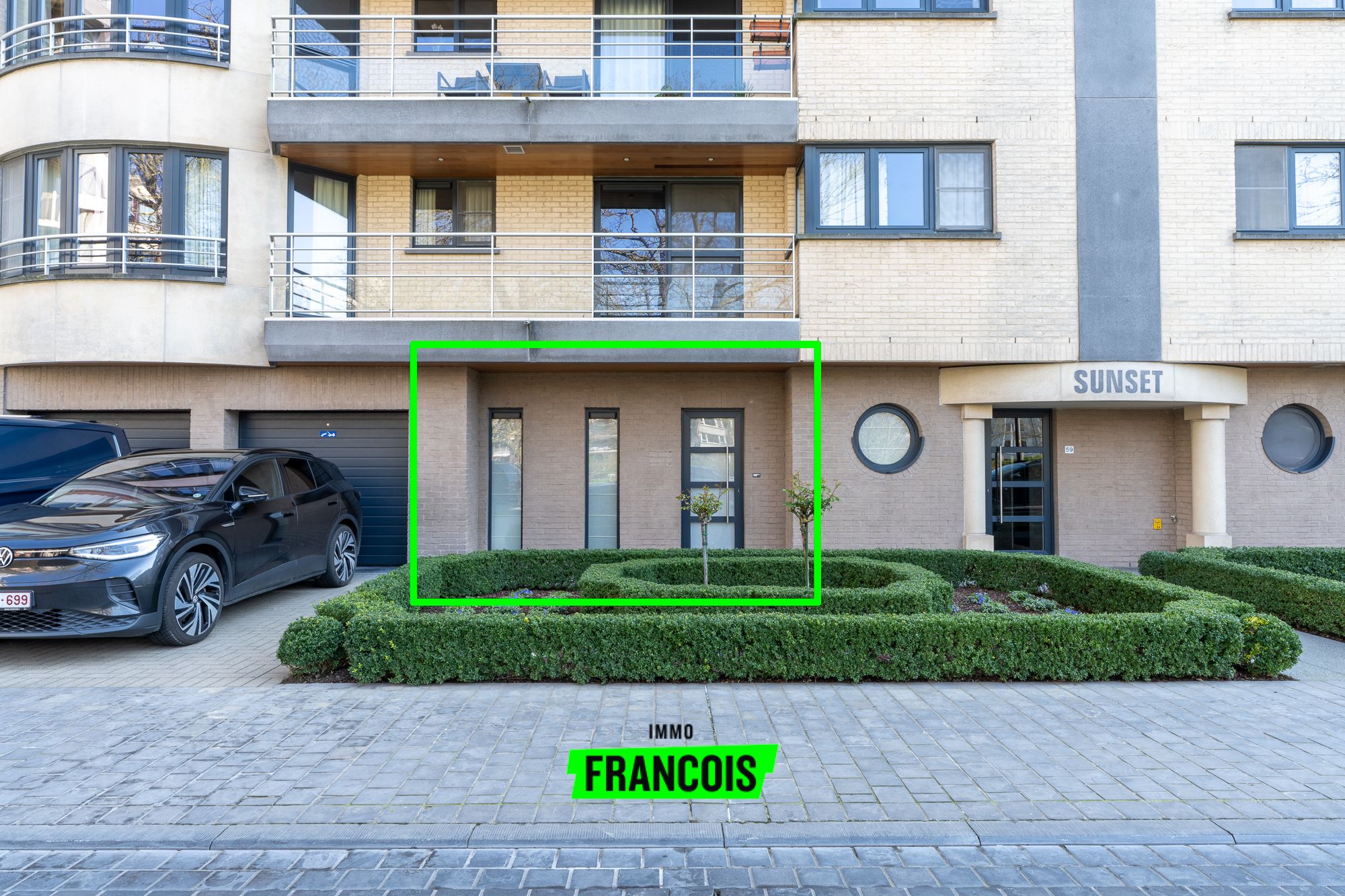 Handelsruimte op centrale ligging te Oostende, ideaal voor allerhande vrije beroepen! - foto 2