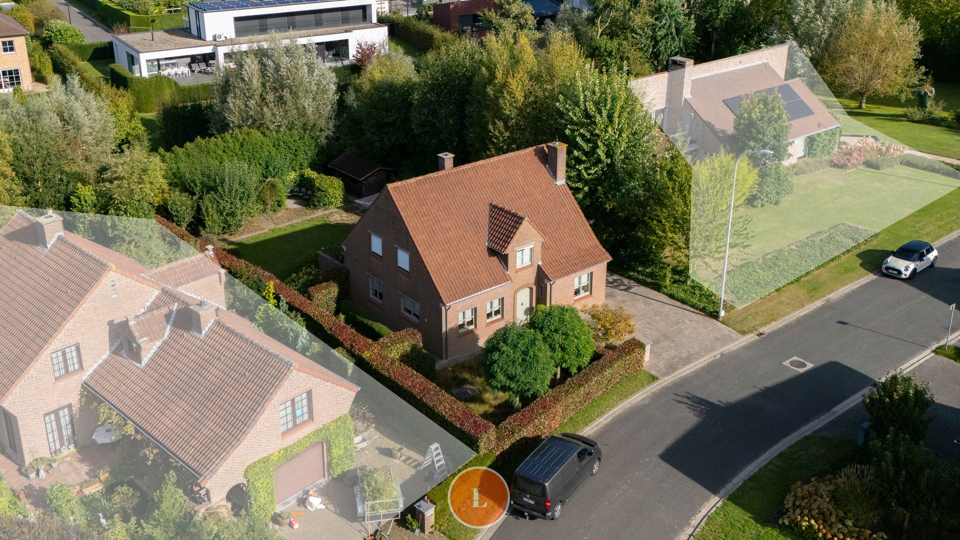 Alleenstaande woning in groene residentiële wijk - foto 1