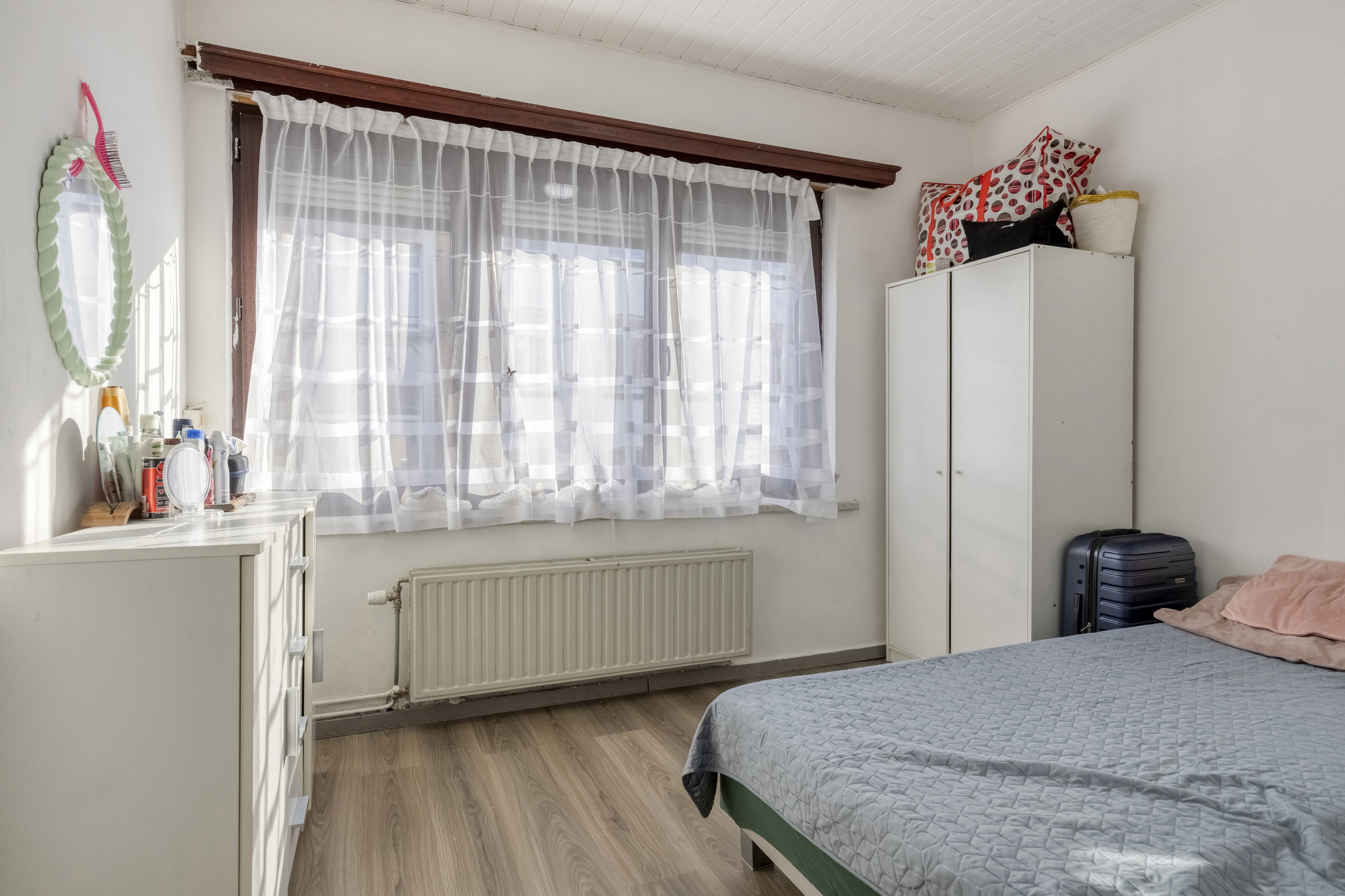 Instapklaar appartement op 2de verdieping met 2 slaapkamers. - foto 5