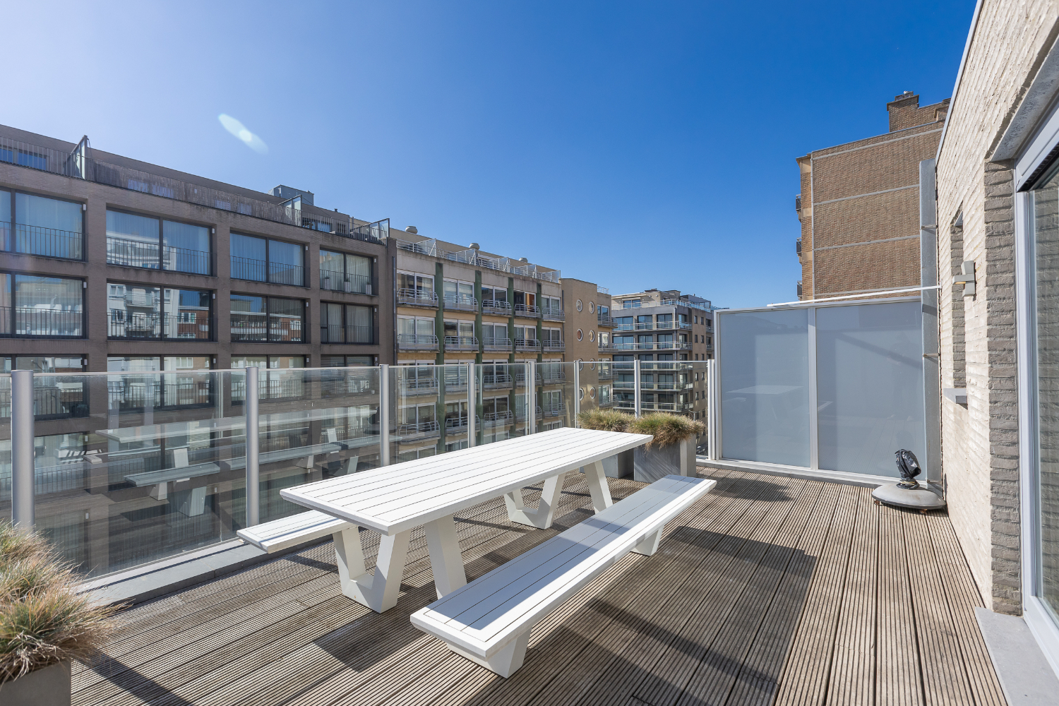 Dakappartement in perfecte staat met 2 riante terrassen! - foto 1