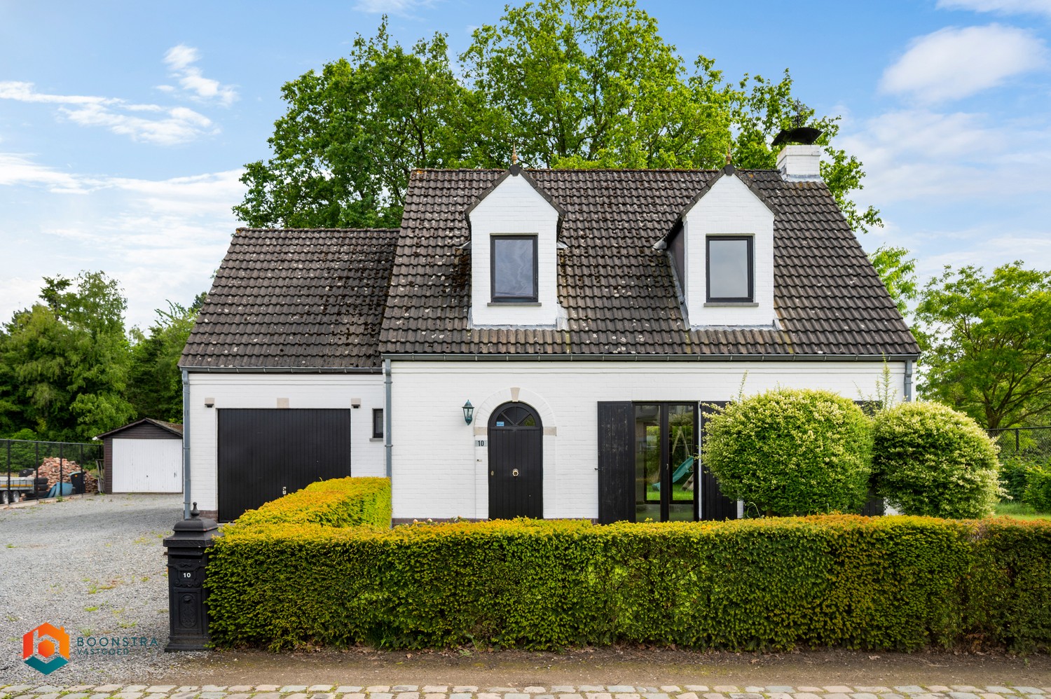 Woning met 3 of 4 slpkrs te Putte - foto 1