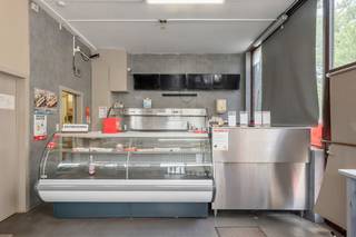 Commercial for rent in Olen