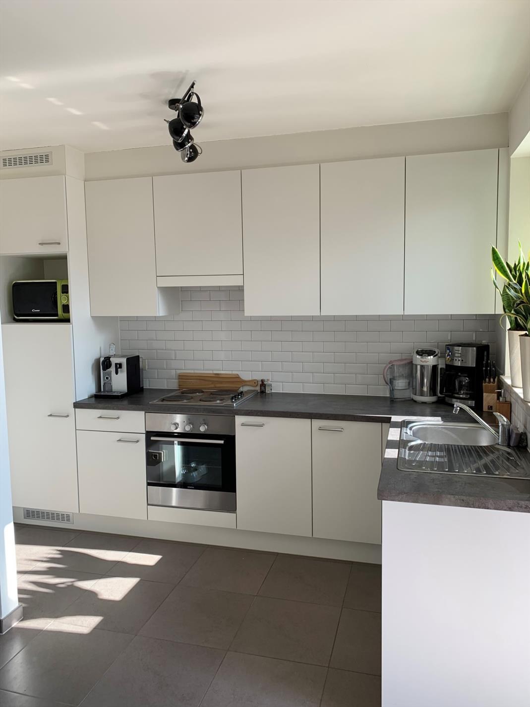 Modern en centraal gelegen appartement te Zulte. - foto 5