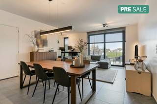 Recent ground floor apartment for sale in the Fleur de Lin residence in the center of Wielsbeke. This energy-efficient one-bedroom apartment can...